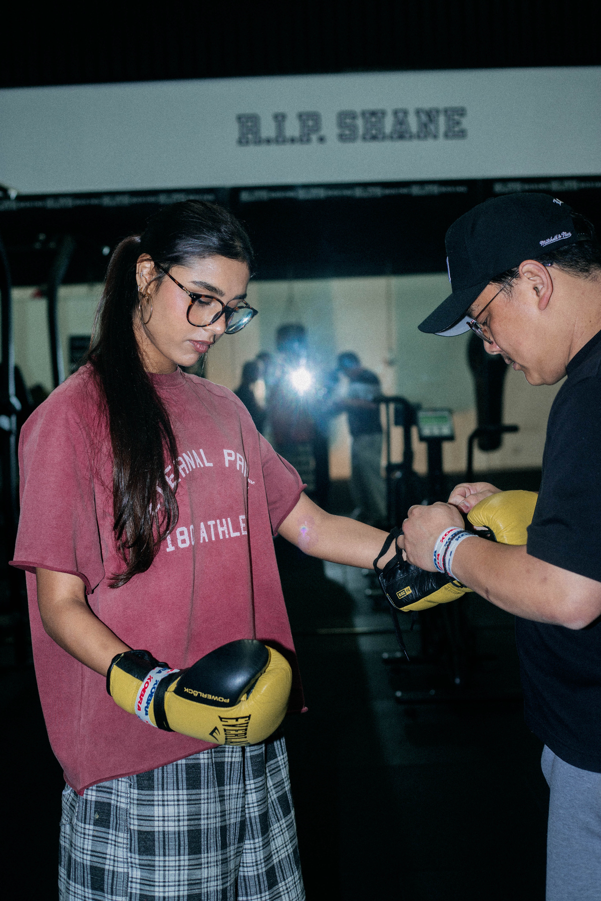 ETERNAL PRIZE TEE - MAROON